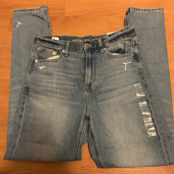 AE Mom Jeans - Picture 4 of 7